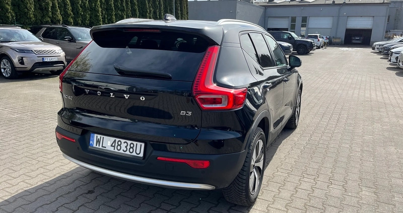 Volvo XC 40 cena 155000 przebieg: 31100, rok produkcji 2023 z Kutno małe 211
